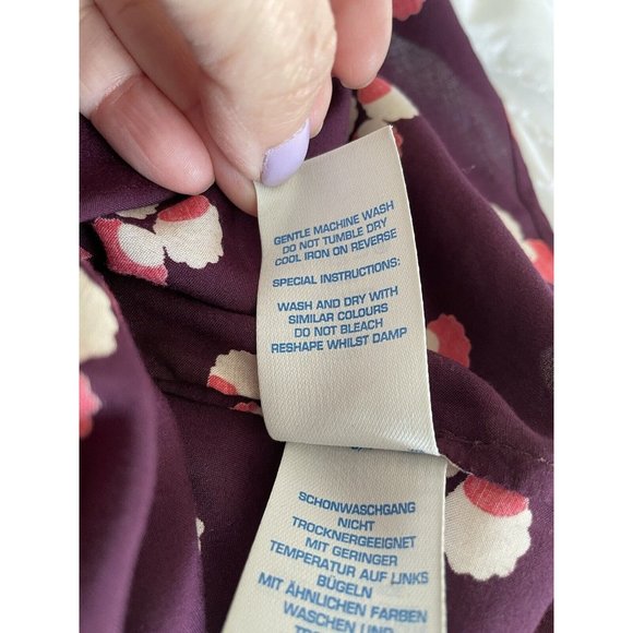 Boden Women's Purple Polka Dot Lightweight Rayon Button‎ Down Blouse Top Size 6 - Picture 5 of 6